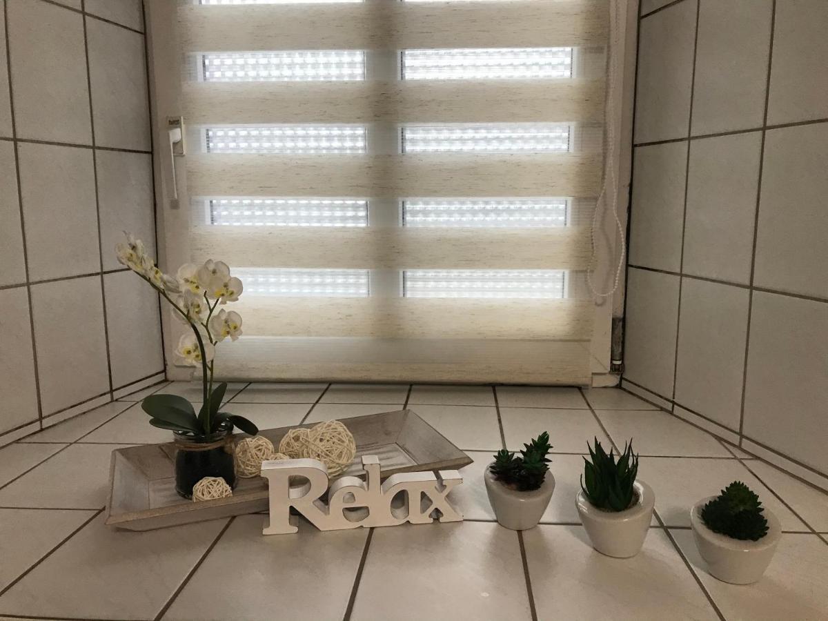 דירות Zum Burgblick מראה חיצוני תמונה